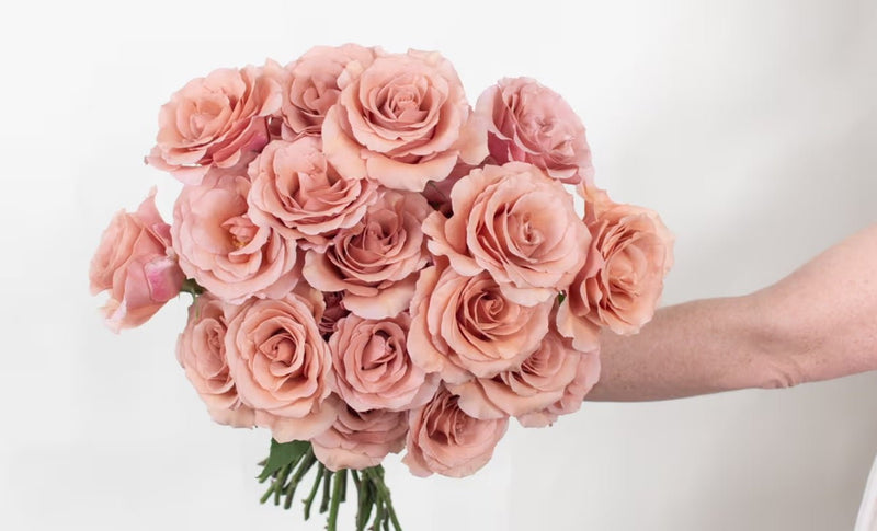 Flower Arrangement Vancouver: Crafting Stunning Bouquets That Capture Every Emotion - Tooka Florist