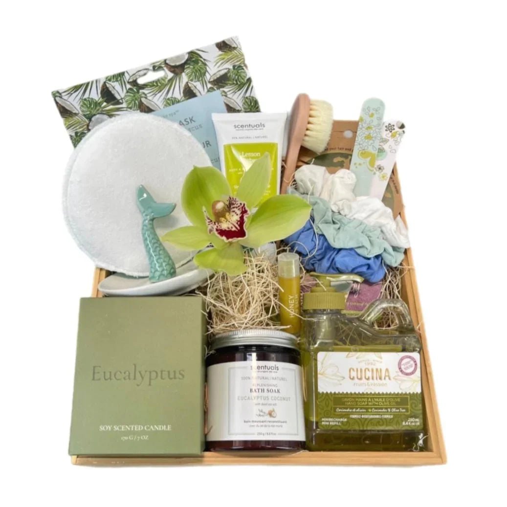 Indulge in Elegance with Our Luxury Gift Box For Her - Tooka Florist