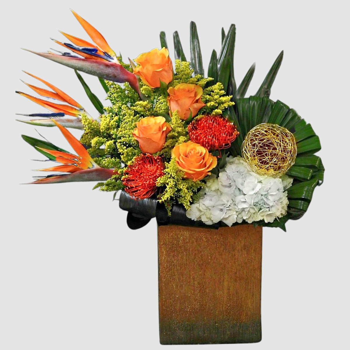Gold Tangerine by Tooka Florist – Luxury Flowers Serving North, West & Greater Vancouver