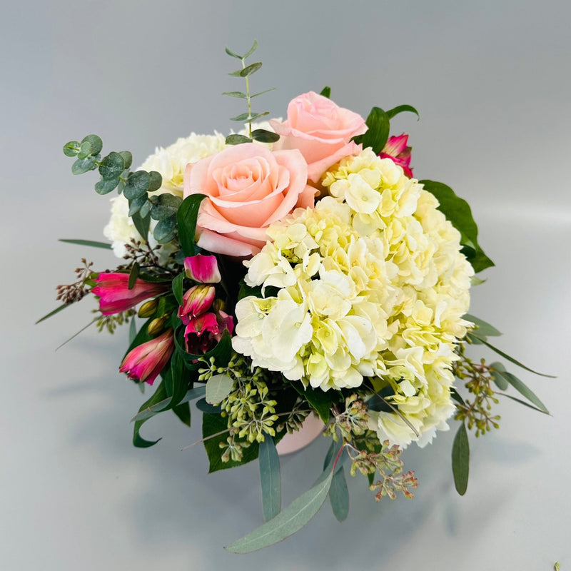 Sweet Dreams by Tooka Florist – Luxury Flowers Serving North, West & Greater Vancouver