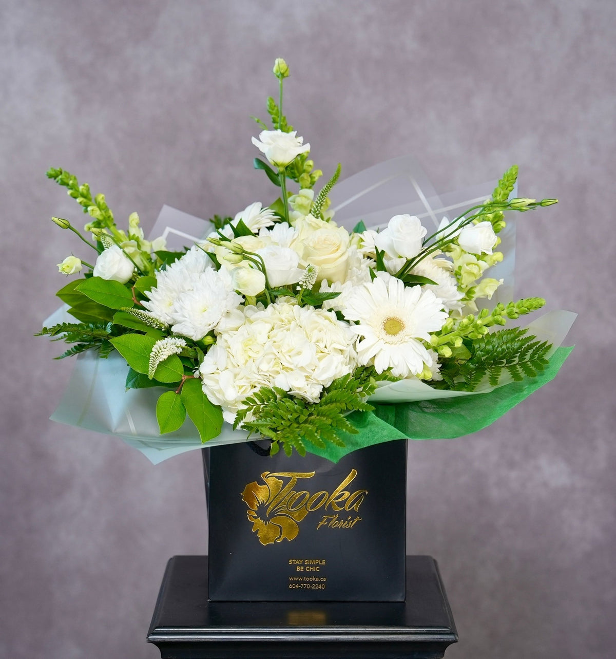 White Water - Wrap by Tooka Florist – Luxury Flowers Serving North, West & Greater Vancouver