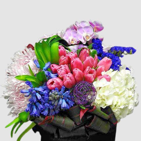 mixed-spring-tooka-florist-north-west-greater-vancouver-3831391.jpg Mixed Spring - Image 1